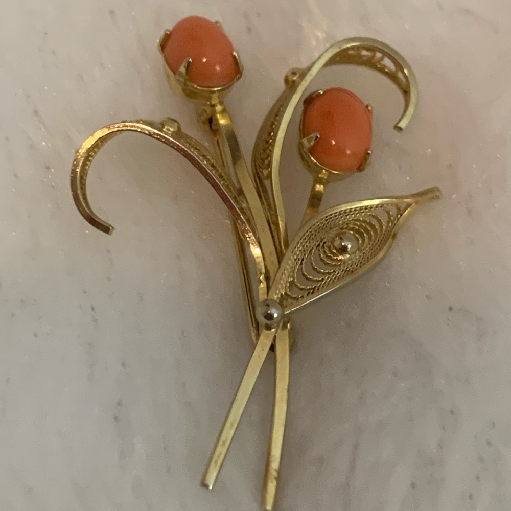 Vintage Granny Chic Gold Coloured and Coral Brooch Set